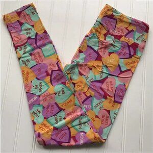 ♥️ LulaRoe OS Women’s Leggings Candy Conversation Hearts Valentines Day One Size